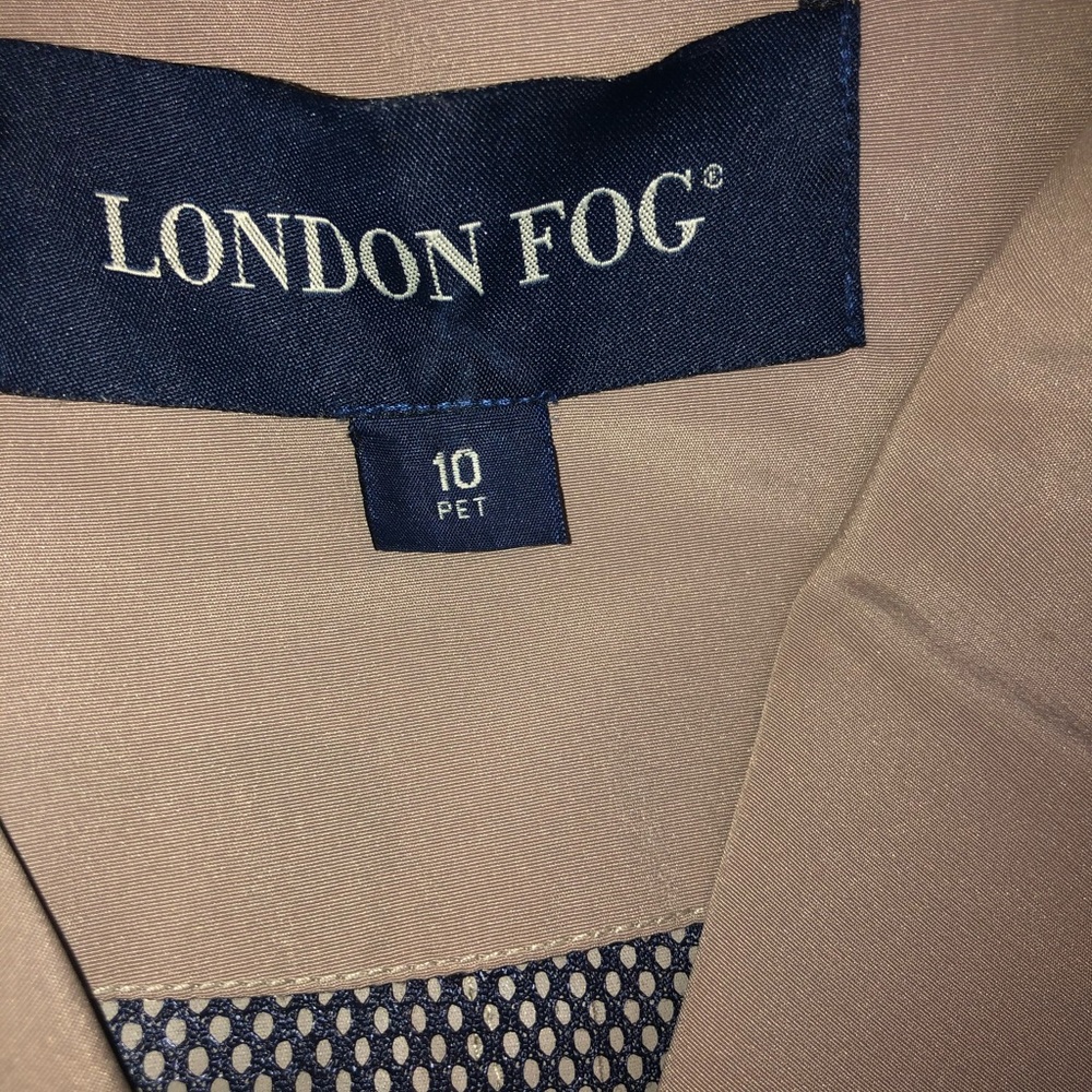 London Fog Raincoat - Picture 3 of 7